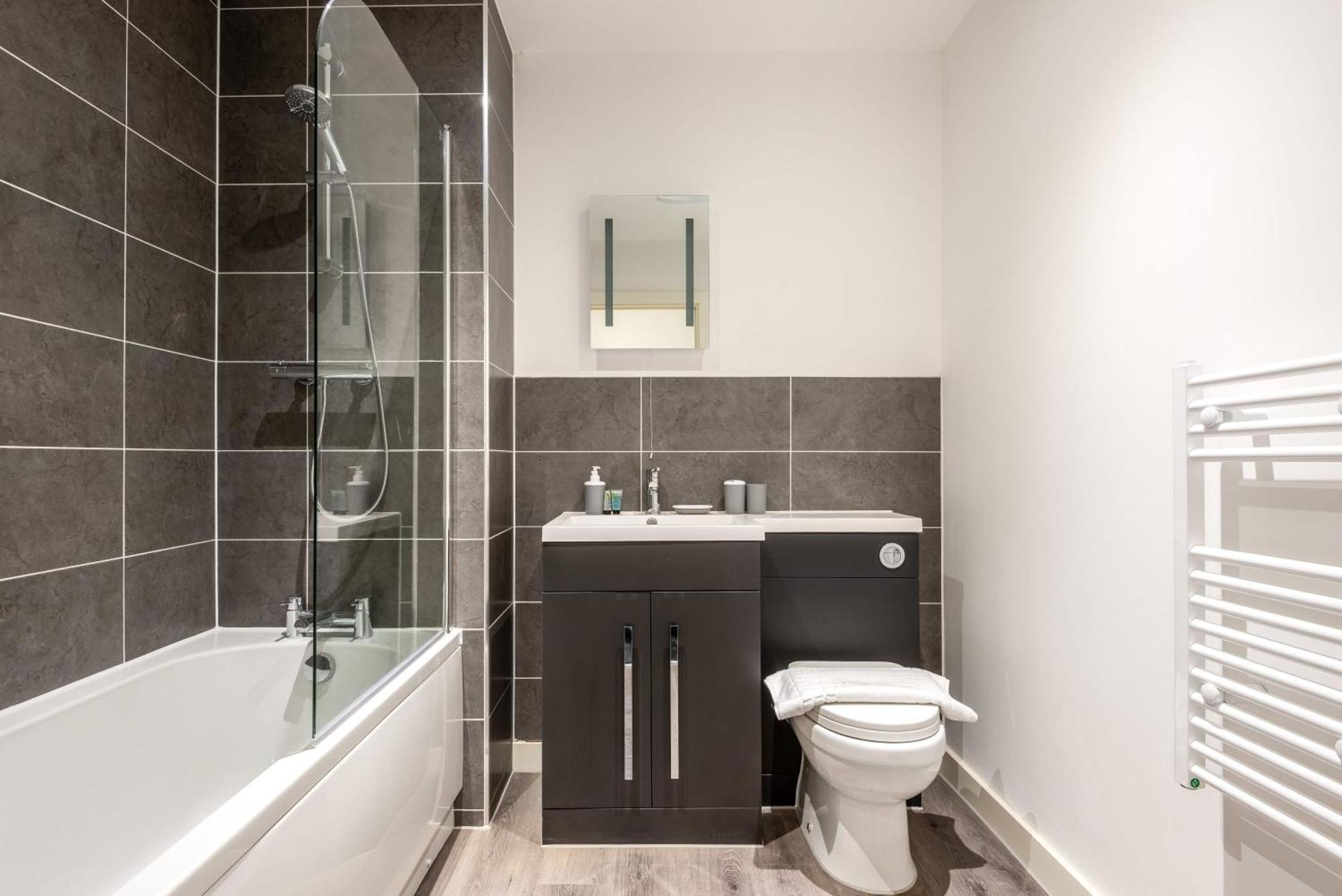 Contemporary 1 Bed Central Rotherham Studio المظهر الخارجي الصورة